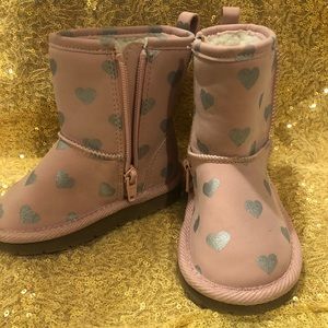 Girls Sherpa lined suede boots